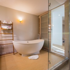 Отель Mandarava Resort and Spa Karon Beach 5* Стандартный номер разные типы кроватей фото 23
