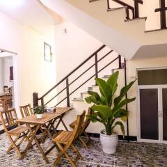 Little Leo Homestay and Hostel интерьер отеля фото 3