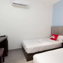 Отель ZEN Rooms Chinatown KL Малайзия, Куала-Лумпур - отзывы, цены и фото номеров - забронировать отель ZEN Rooms Chinatown KL онлайн комната для гостей фото 5