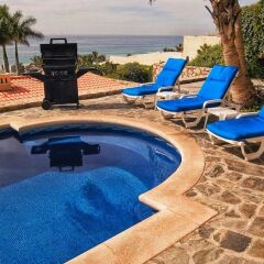 Отель Family&Groups Steps from Beach, Villa Oceano, 4 BR Мексика, Сан-Хосе-дель-Кабо - отзывы, цены и фото номеров - забронировать отель Family&Groups Steps from Beach, Villa Oceano, 4 BR онлайн бассейн фото 3