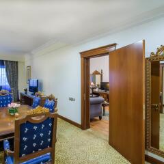 Отель Grand Excelsior Bur Dubai Дубай комната для гостей фото 2