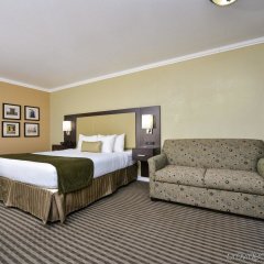 Отель Best Western Royal Sun Inn & Suites США, Тусон - отзывы, цены и фото номеров - забронировать отель Best Western Royal Sun Inn & Suites онлайн комната для гостей