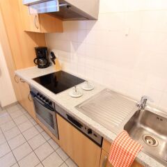 Апартаменты CheckVienna Edelhof Apartments в номере фото 12