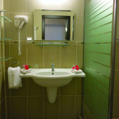 Albizia Beach Hotel ванная