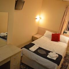 Dukeries Hotel комната для гостей