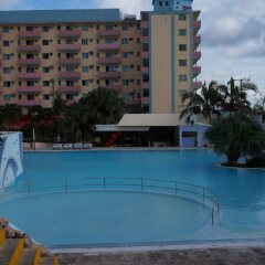 Отель Sunbeach бассейн фото 3
