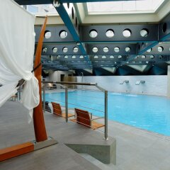 Отель Fairmont Grand Hôtel Genève Швейцария, Женева - 1 отзыв об отеле, цены и фото номеров - забронировать отель Fairmont Grand Hôtel Genève онлайн бассейн фото 3