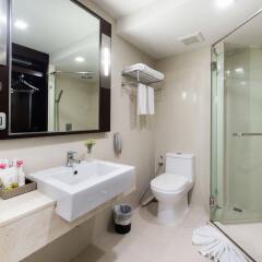 Mida Hotel Ngamwongwan ванная фото 2