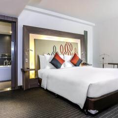 Отель Novotel Bangkok Silom Road комната для гостей