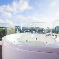 Отель The Wide Condotel Phuket Пхукет сауна