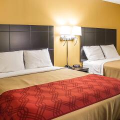 Отель Econo Lodge Columbus Колумбус комната для гостей фото 2