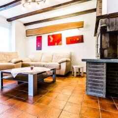 Отель Ferienwohnung Köln Mülheim Кёльн гостиничный бар