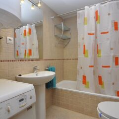 Отель Apartamentos Porto Mar Испания, Курорт Росес - отзывы, цены и фото номеров - забронировать отель Apartamentos Porto Mar онлайн ванная фото 2