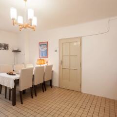 Отель Velvet Revolution Apartment Чехия, Прага - отзывы, цены и фото номеров - забронировать отель Velvet Revolution Apartment онлайн в номере фото 2