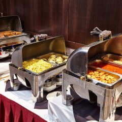 Отель Executive Hotel & Conference Center, Burnaby Канада, Бурнаби - отзывы, цены и фото номеров - забронировать отель Executive Hotel & Conference Center, Burnaby онлайн питание фото 2