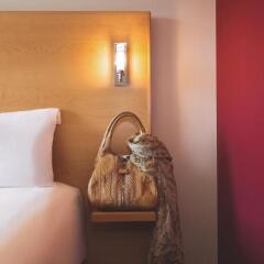 Отель ibis Cannes Plage La Bocca Франция, Канны - отзывы, цены и фото номеров - забронировать отель ibis Cannes Plage La Bocca онлайн удобства в номере фото 2
