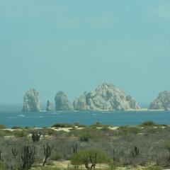 Отель Holiday Inn Express Cabo San Lucas пляж