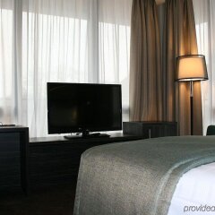 Отель Centro Hotel Ayun Германия, Кёльн - 2 отзыва об отеле, цены и фото номеров - забронировать отель Centro Hotel Ayun онлайн удобства в номере фото 2