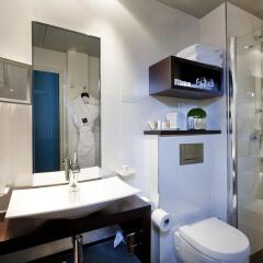 Отель Grand Hotel Saint Michel Франция, Париж - 1 отзыв об отеле, цены и фото номеров - забронировать отель Grand Hotel Saint Michel онлайн ванная