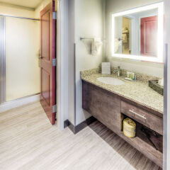 Отель Staybridge Suites University Area Osu ванная фото 2