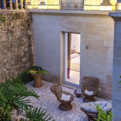Отель Dimora Storica Muratore Luxury rooms Лечче