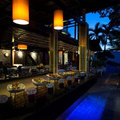 Отель Chanalai Flora Resort, Kata Beach питание фото 2