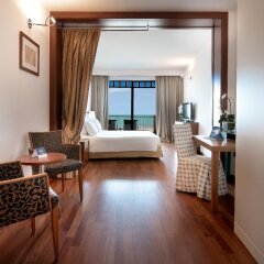 Отель Savoia Hotel Rimini Италия, Римини - 7 отзывов об отеле, цены и фото номеров - забронировать отель Savoia Hotel Rimini онлайн комната для гостей фото 5