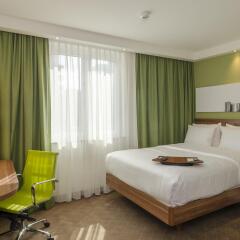 Отель Hampton by Hilton Frankfurt City Centre Messe комната для гостей фото 2