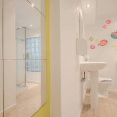 Отель Geekco Hostel Португалия, Пениче - отзывы, цены и фото номеров - забронировать отель Geekco Hostel онлайн ванная фото 2