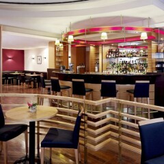 Sheraton Duesseldorf Airport Hotel гостиничный бар