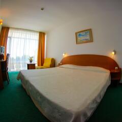 Kini Park Hotel All Inclusive комната для гостей