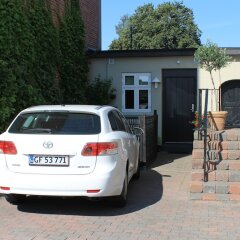 Апартаменты Amalie Bed and Breakfast & Apartments городской автобус