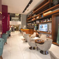Smart Hotel Izmir гостиничный бар