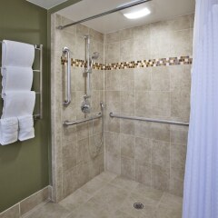 Отель Holiday Inn Columbus Dwtn-Capitol Square Колумбус ванная фото 2