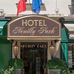 Отель Neuilly Park Нёйи-сюр-Сен вид на фасад