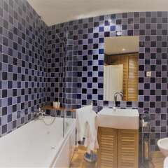 Апартаменты Chiado Apartments Лиссабон ванная