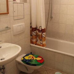 Отель Hostel Louise 20 Германия, Дрезден - отзывы, цены и фото номеров - забронировать отель Hostel Louise 20 онлайн ванная фото 2