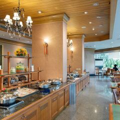 Отель Grand Diamond Suites Hotel Таиланд, Бангкок - отзывы, цены и фото номеров - забронировать отель Grand Diamond Suites Hotel онлайн питание фото 2