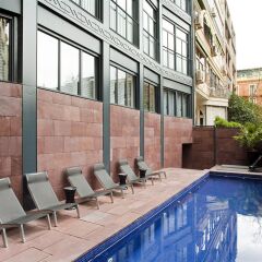 Отель Suites Avenue Испания, Барселона - отзывы, цены и фото номеров - забронировать отель Suites Avenue онлайн бассейн фото 2