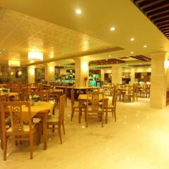 Au Lac II Hotel питание