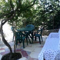 Kenos Hostel питание