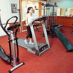 Metropole Hotel Phuket фитнесс-зал