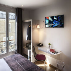 Отель Hôtel Le Mireille в номере фото 2
