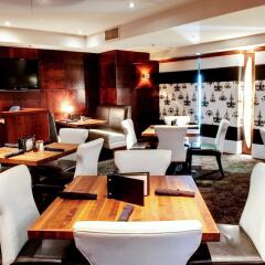 Отель Sandman Hotel Vancouver City Centre Канада, Ванкувер - отзывы, цены и фото номеров - забронировать отель Sandman Hotel Vancouver City Centre онлайн питание фото 2