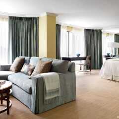 Отель Four Seasons Hotel Vancouver Канада, Ванкувер - отзывы, цены и фото номеров - забронировать отель Four Seasons Hotel Vancouver онлайн комната для гостей фото 5