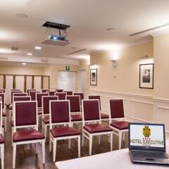 Hotel Executive