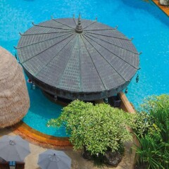 Отель Movenpick Resort & Spa Karon Beach Phuket спортивное сооружение