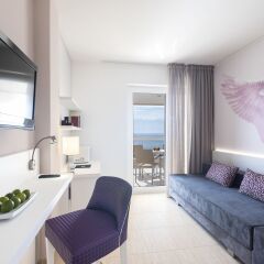 Отель Aparthotel Tropic Garden Испания, Санта-Эулалия-дель-Рио - отзывы, цены и фото номеров - забронировать отель Aparthotel Tropic Garden онлайн комната для гостей фото 2