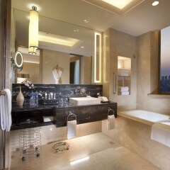 Отель Crowne Plaza Xian Китай, Сиань - отзывы, цены и фото номеров - забронировать отель Crowne Plaza Xian онлайн ванная