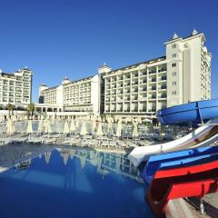 Lake & River Side Hotel & Spa бассейн
